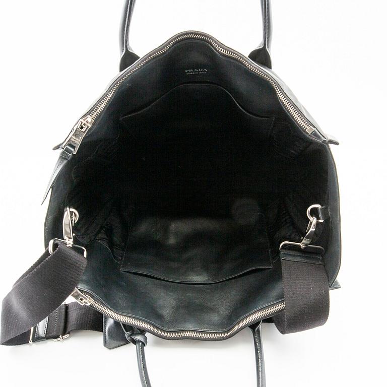 Prada, väska, "Concept".