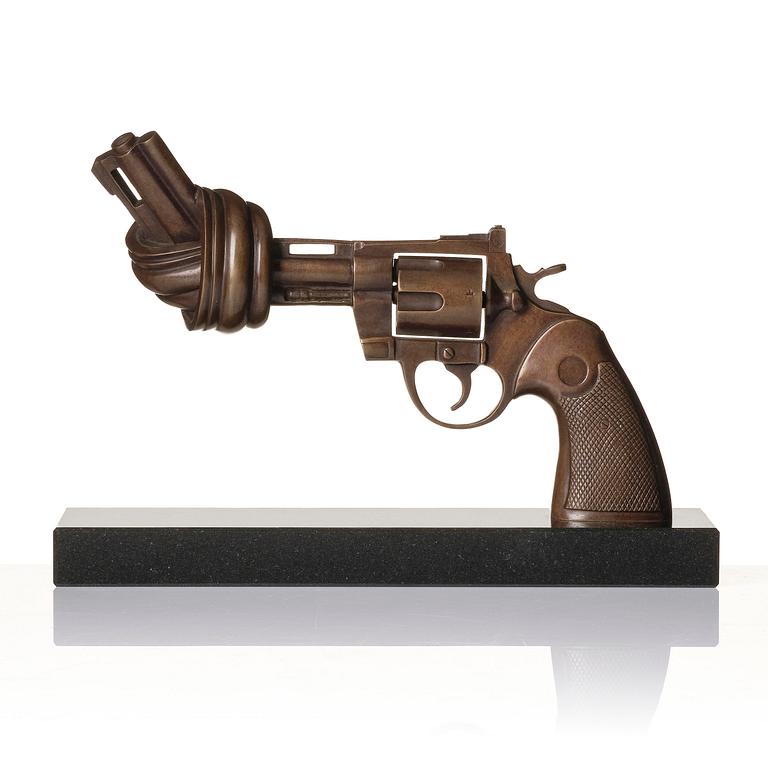 Carl Fredrik Reuterswärd, "Non-Violence".