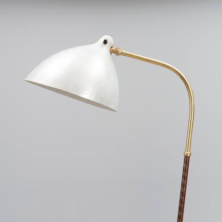 Lisa Johansson-Pape, GOLVLAMPA, model 2062, Stockmann Orno, 1900-talets mitt.