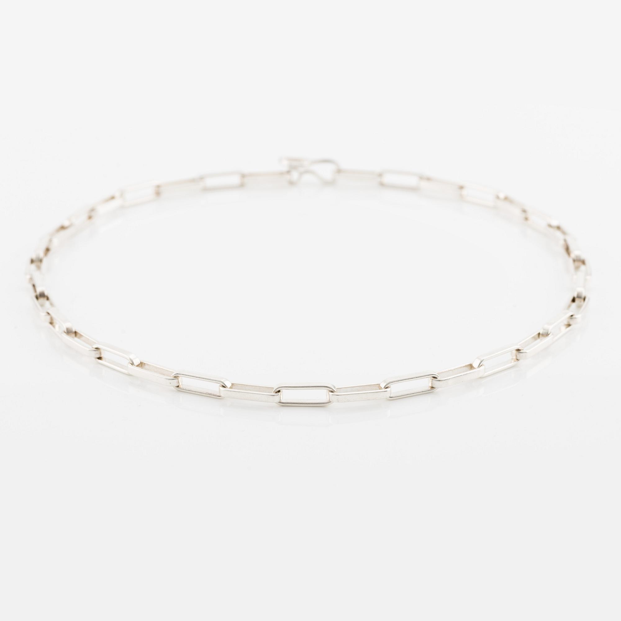 Karl-Ingemar Johansson, a silver necklace and bracelet, Gothenburg 1965.