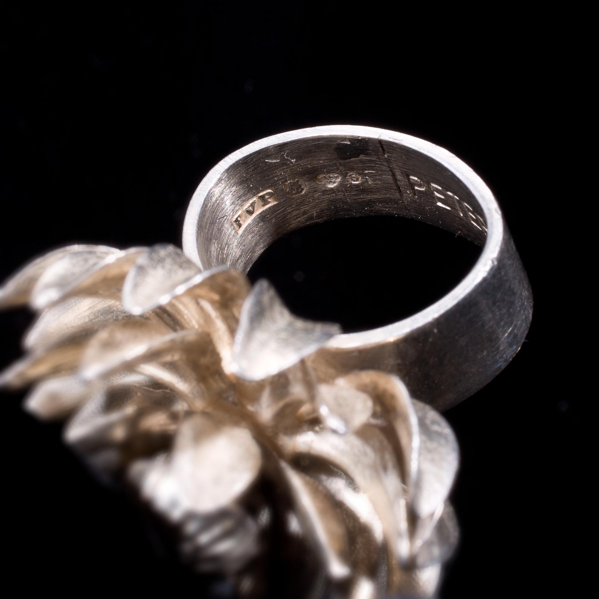 RING, silver, Peter von Post, Stockholm. Vikt ca 14g.