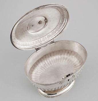 CARL PETTER LAMPA, Stockholm 1822, Sockerskrin, silver, empir.