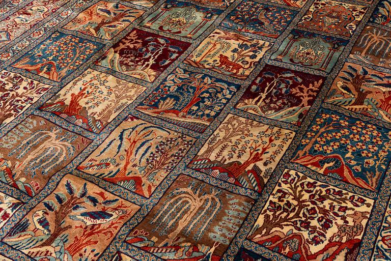 Rug, Kashmar, approx. 372 x 294 cm.