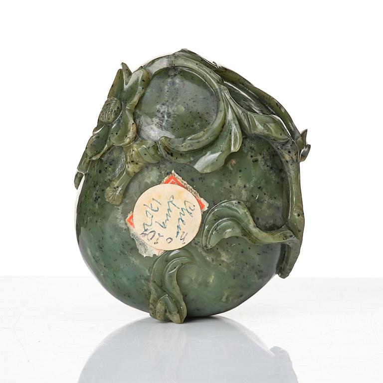 A peach shaped green stone brush washer, Qing dynasty.