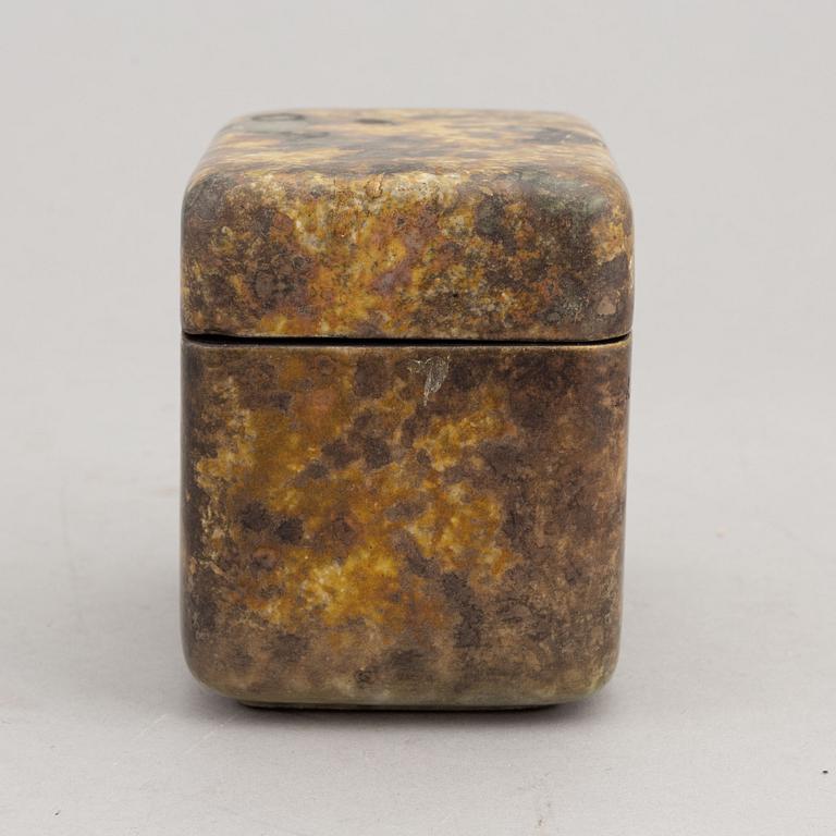 Hans Hedberg, a ceramic lidded box, Biot, France.