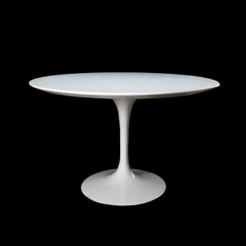 EERO SAARINEN, PÖYTÄ. Tulip. Suunniteltu 1957.