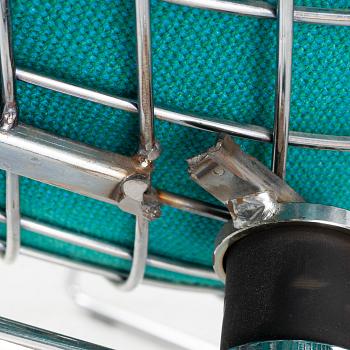 Harry Bertoia, a 'Diamond Chair Wide' 1950s/60s. Knoll International.