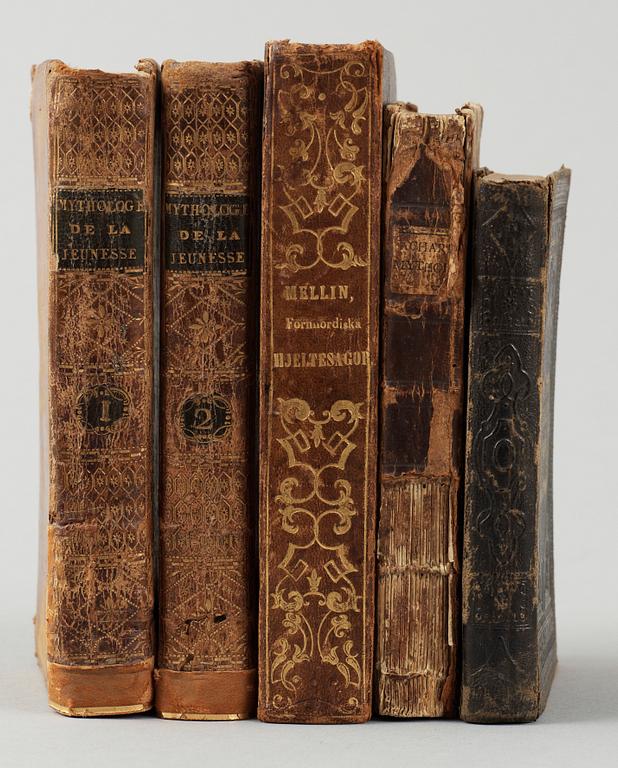 BÖCKER OM MYTOLOGI, 5 vol, bla "Mythologie de la Jeunesse..." av Pierre Blanchard, I-II, Paris 1806.
