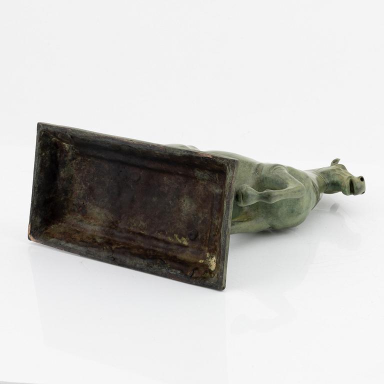 Skulptur, patinerad brons, samtida.