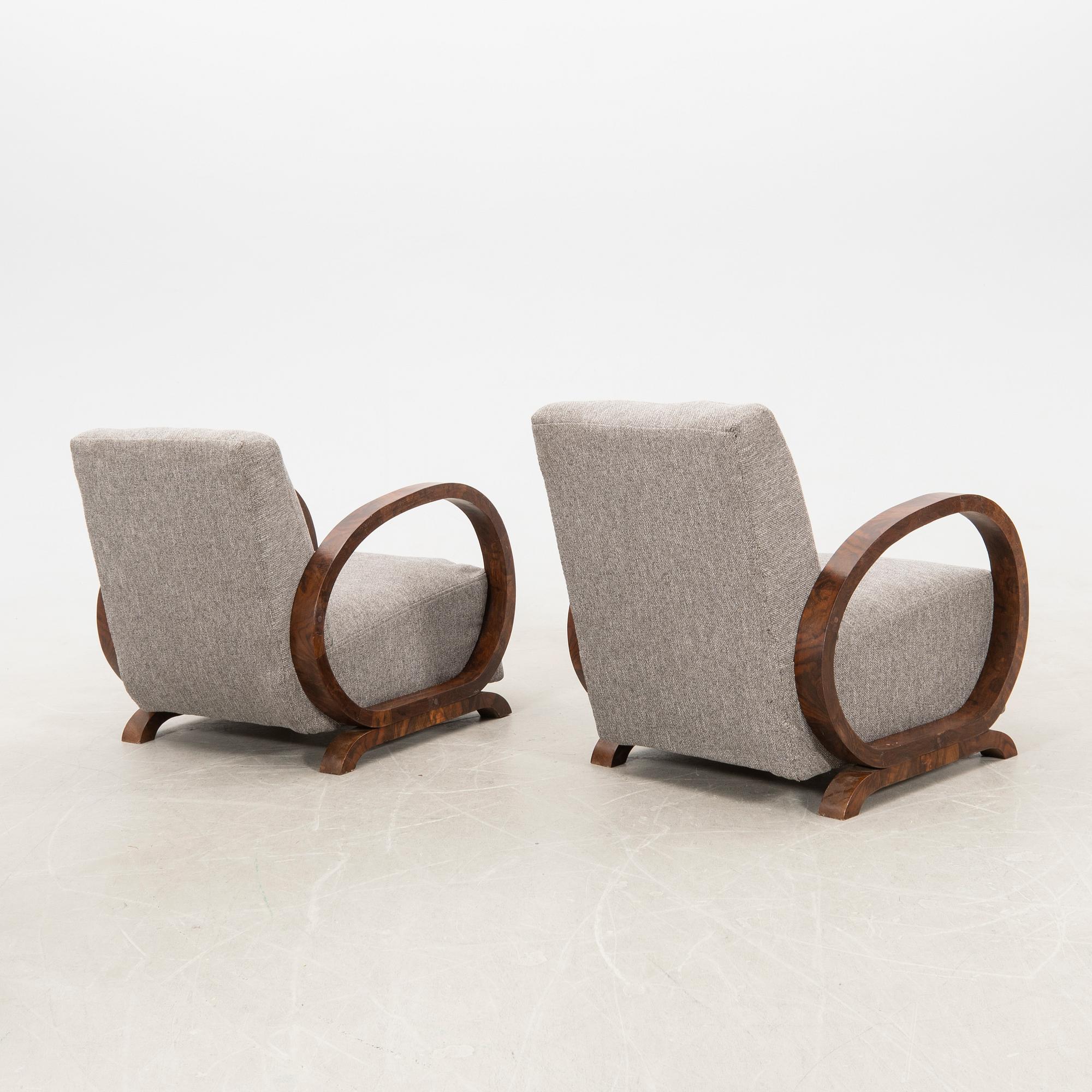 Armchairs, a pair of Art Deco from the first half of the 20th century.