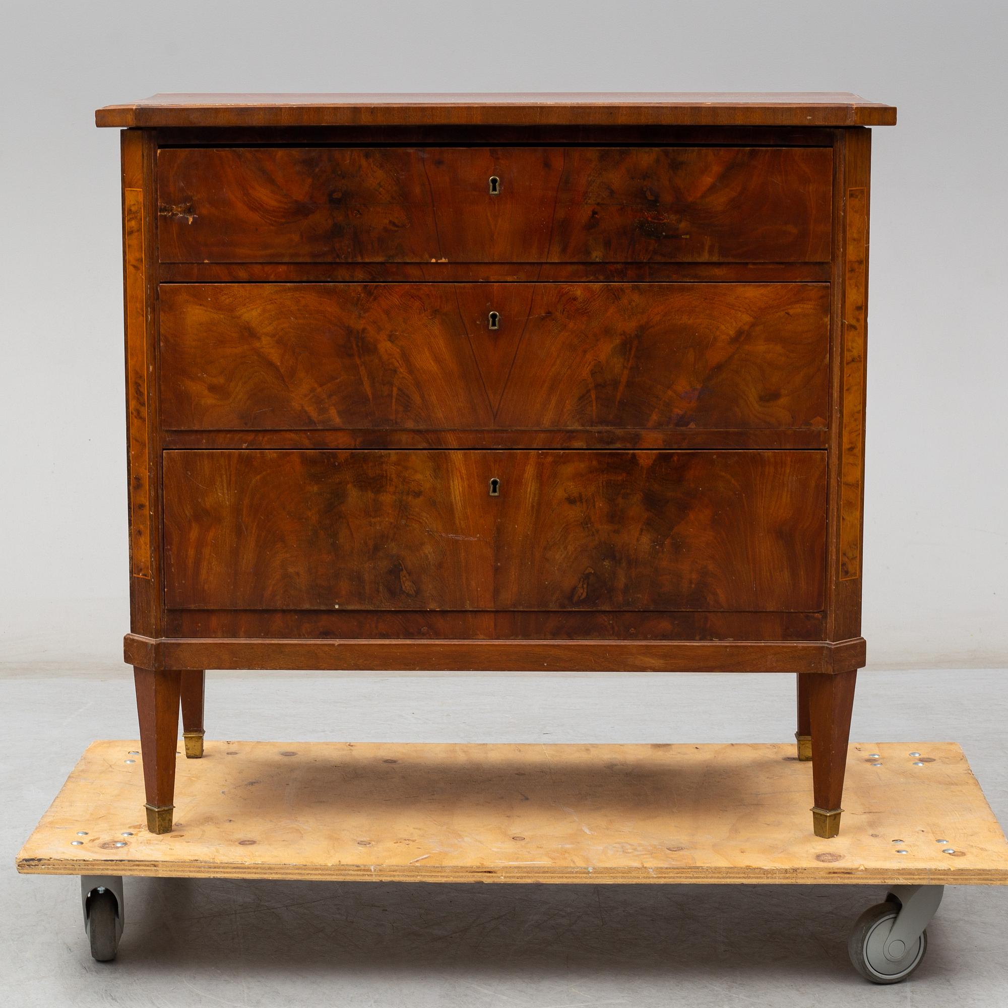 A Gustavian style chest of drawers, late 19th century.