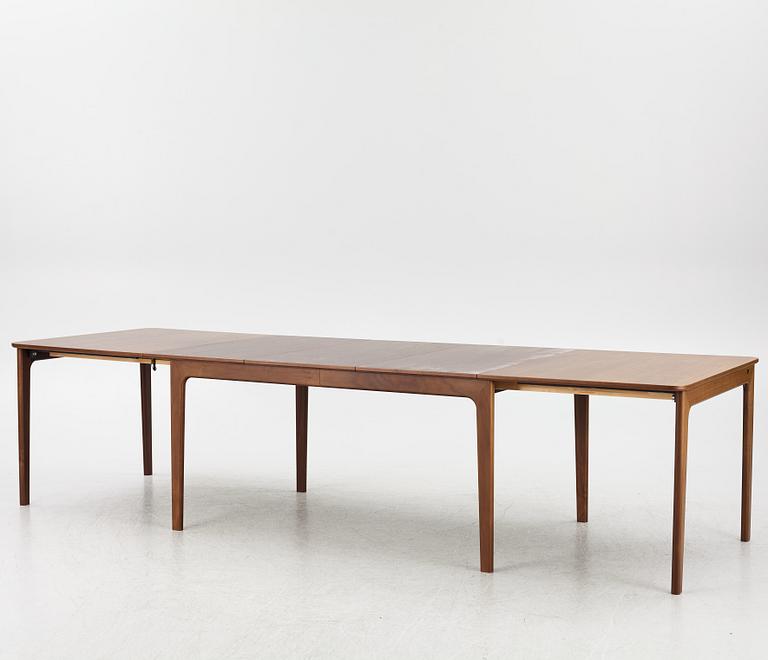 Dining table, Skovby Denmark, contemporary.