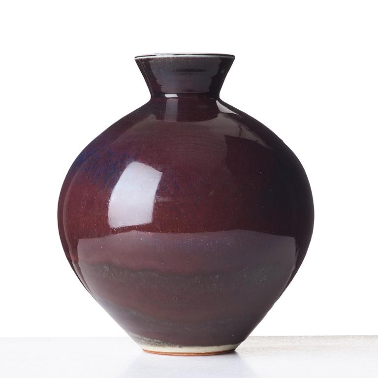 Berndt Friberg, a stoneware vase, Gustavsberg studio, Sweden 1975.