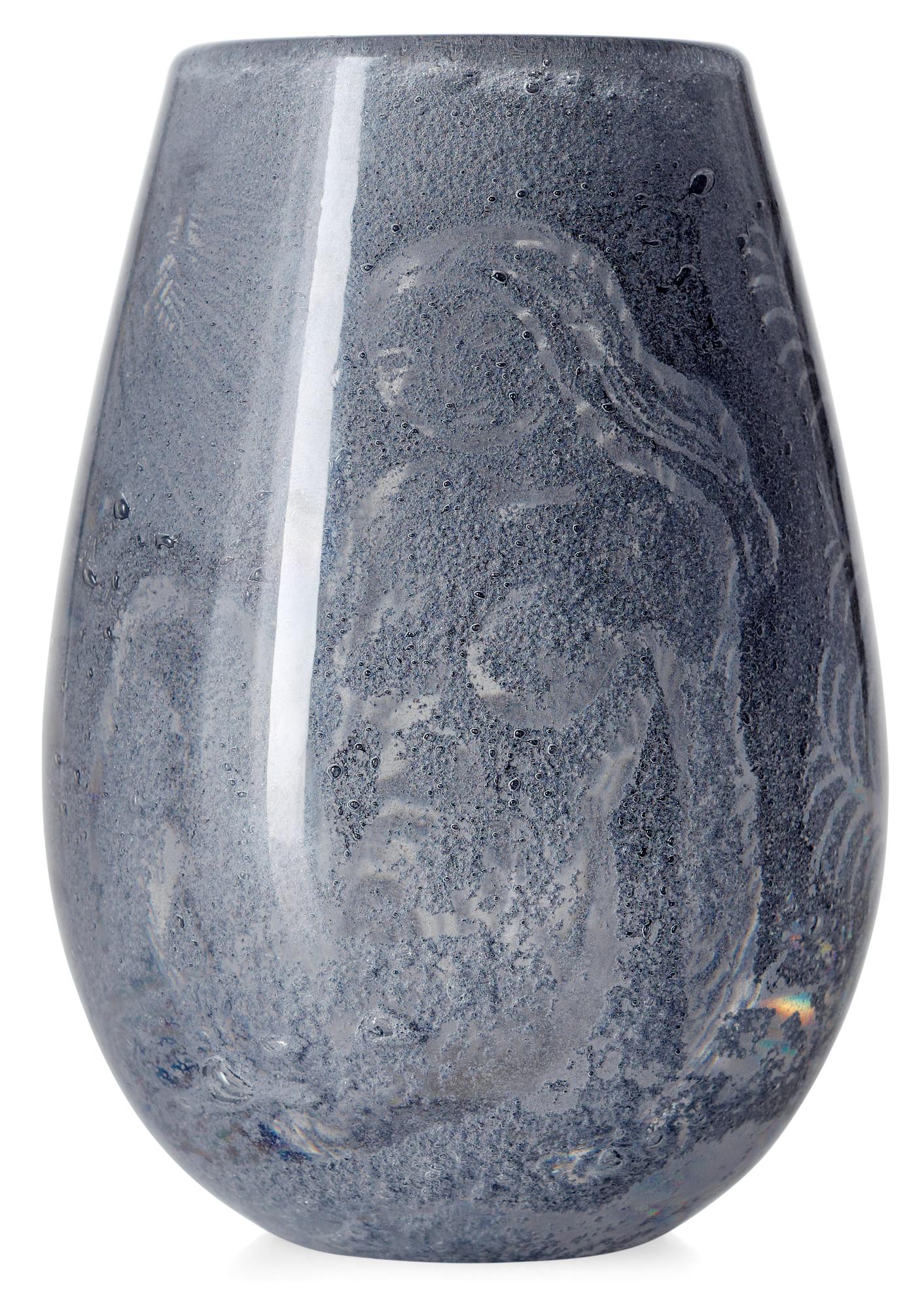 A Nils Landberg glass vase, Orrefors 1944.