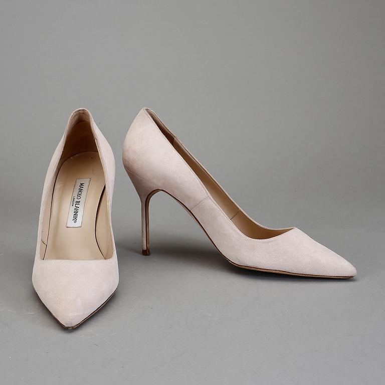 SKOR, ett par pumps, Manolo Blahnik.
