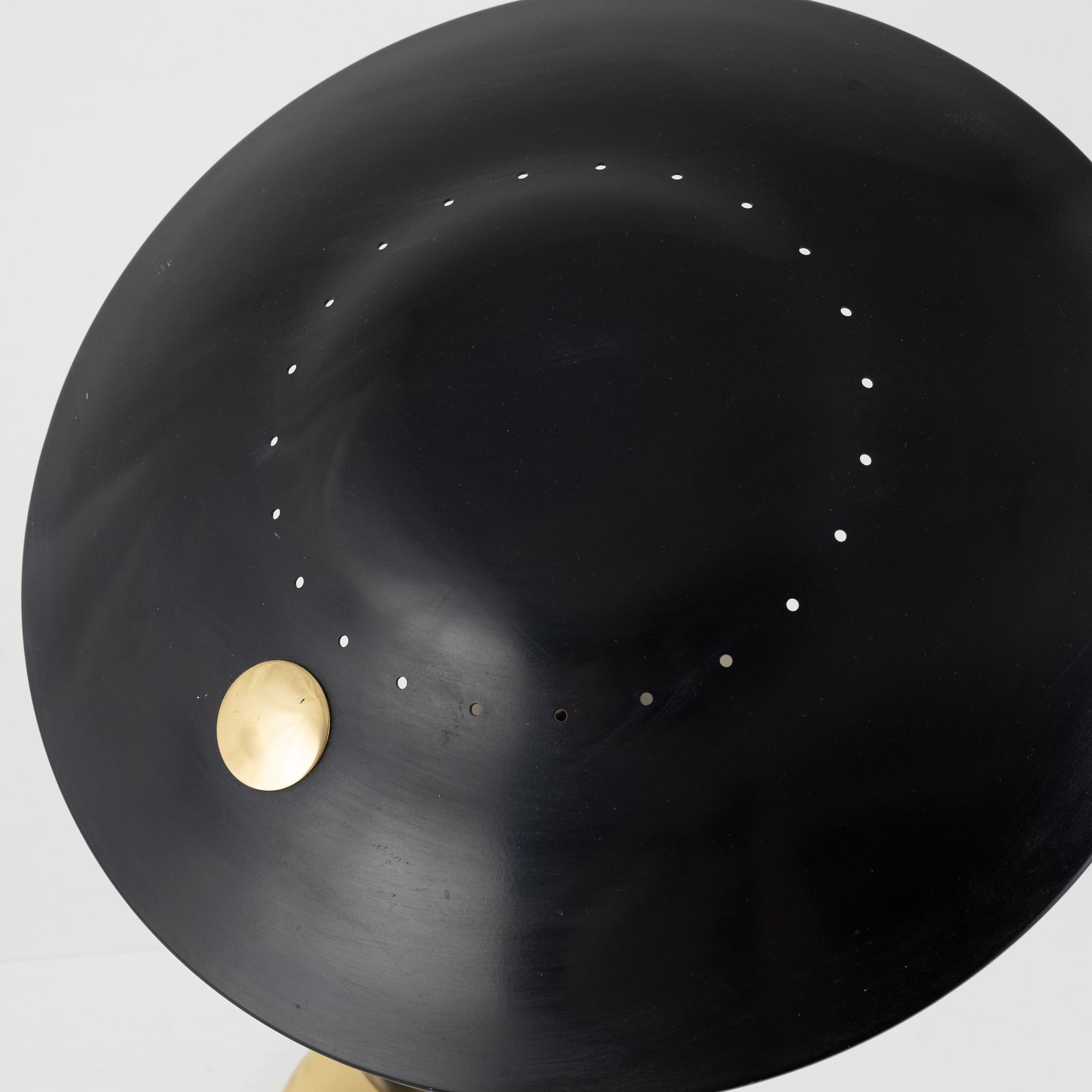 Bordslampa, modellnummer 8415. Boréns, Borås, 1900-talets mitt.