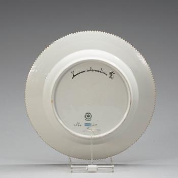 A set of 10 Royal Copenhagen 'Flora Danica' dinner plates, Denmark, 20th Century.