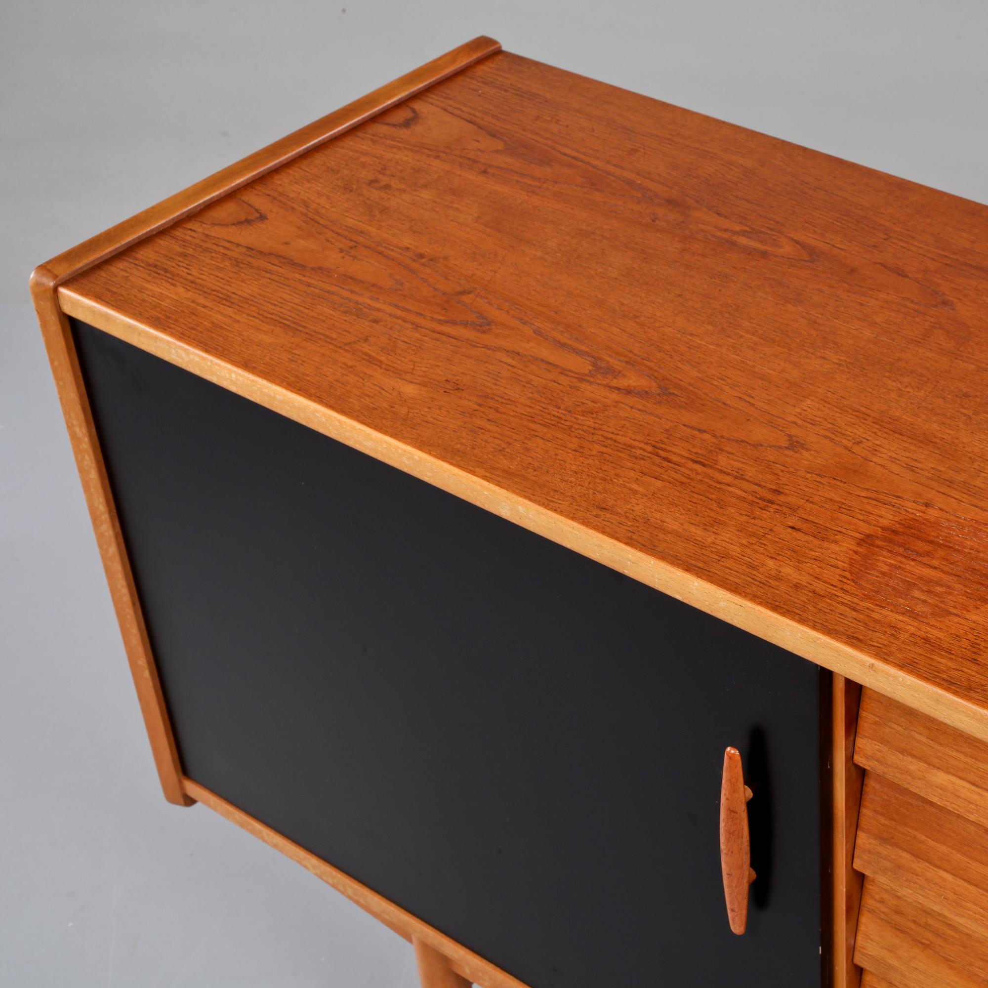 SIDEBOARD, "Trio", Nils Jonsson, Troeds, 1950/1960-tal.