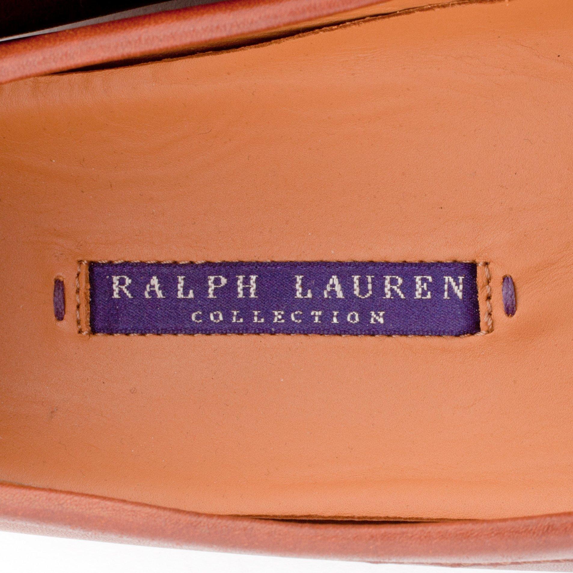 RALPH LAUREN, a pair of brown leather loafers. Size US 9.