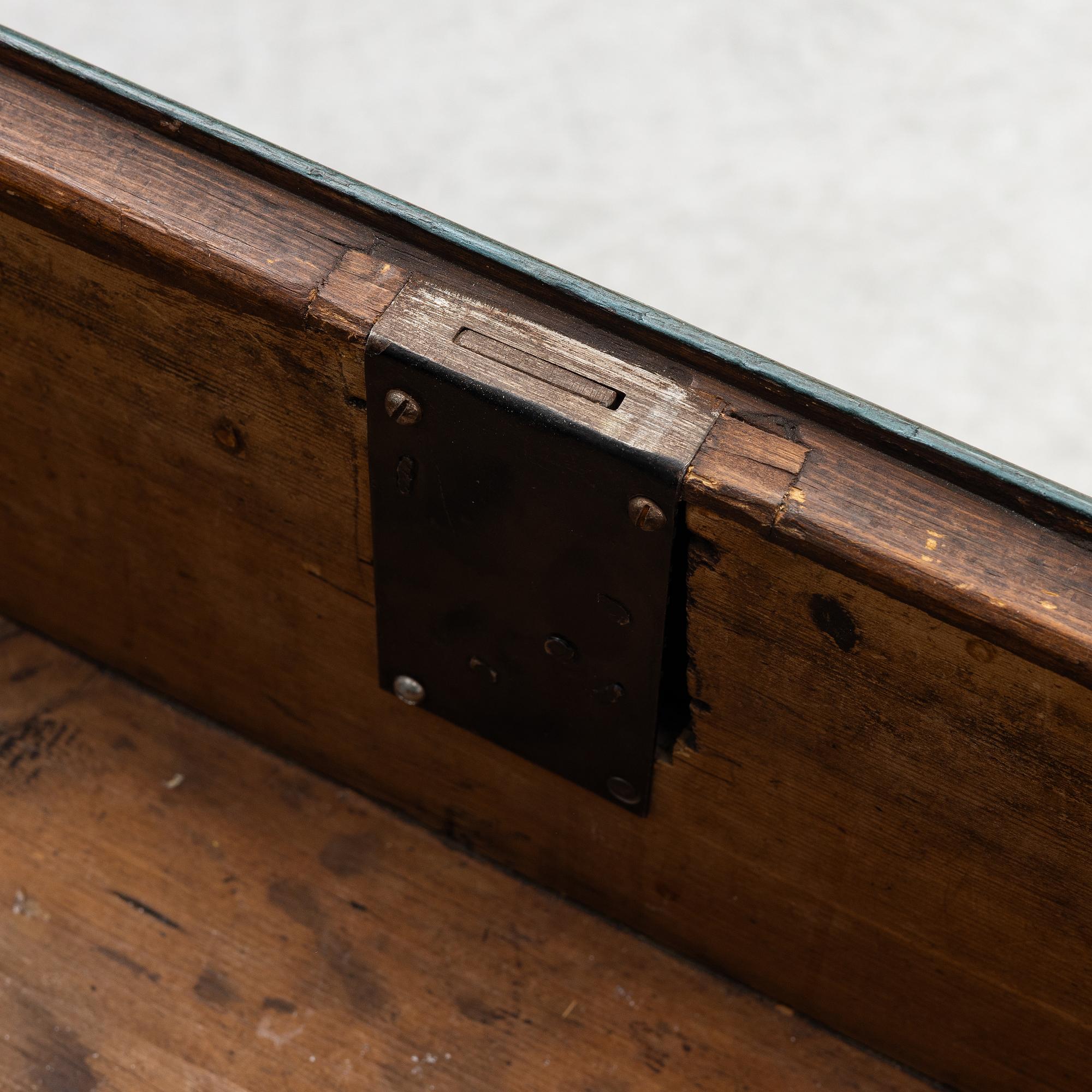 Vitrinskåp, 1700-tal.