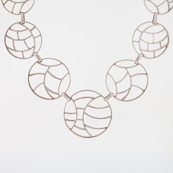 SVEN-ERIK HÖGBERG, Göteborg, 1968,  a necklace.