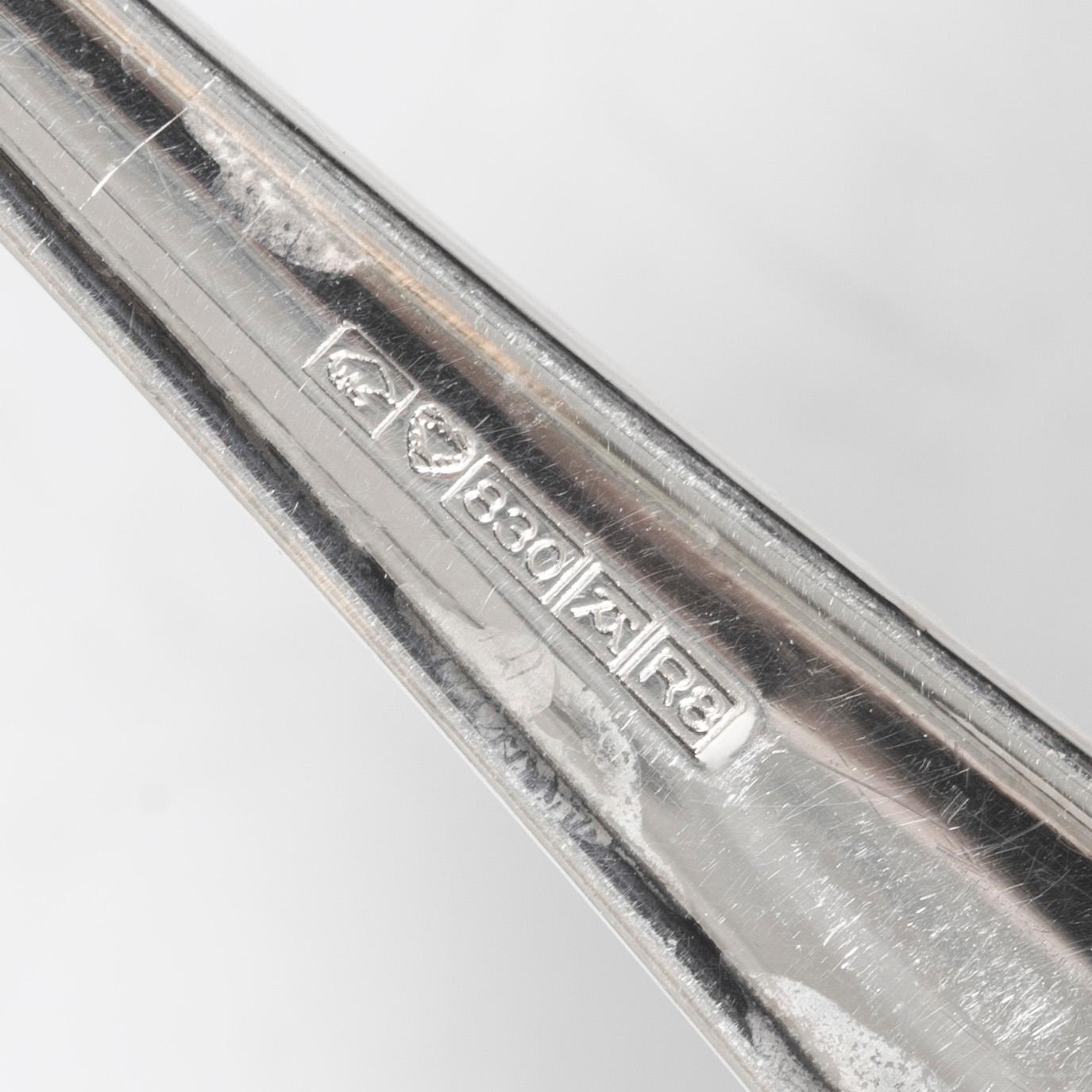 A Finnish silver cutlery set, 'Viktoria', including mark of Kultasepät Salovaara, Turku 1994 (40 pieces).