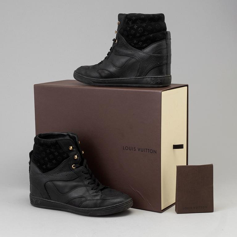 SHOES, Louis Vuitton, size 39,5.