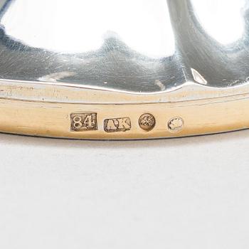 Alexander Kordes, Kaffekanna och sockerskål, silver, S:t Petersburg, Ryssland 1858.