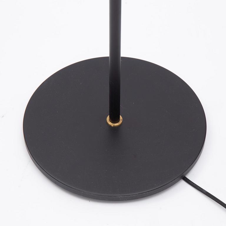 Arne Jacobsen, Golvlampa,"Bellevue AJ-7",Arne Jacobsen & Tradition 2000-tal.