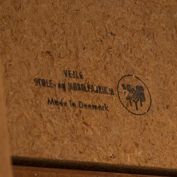 Henning Kjærnulf, matbord Vejle stole- og Møbelfabrik, Danmark 1960-tal.
