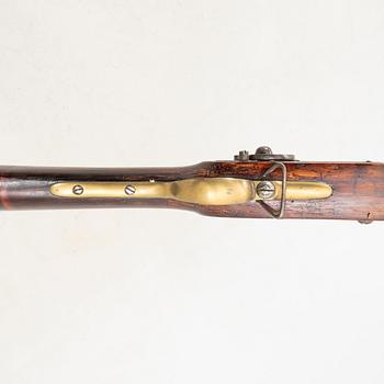 A Swedish shortened 1815-45 pattern percussion gun.