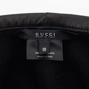 Gucci, a black wool beret, size S.