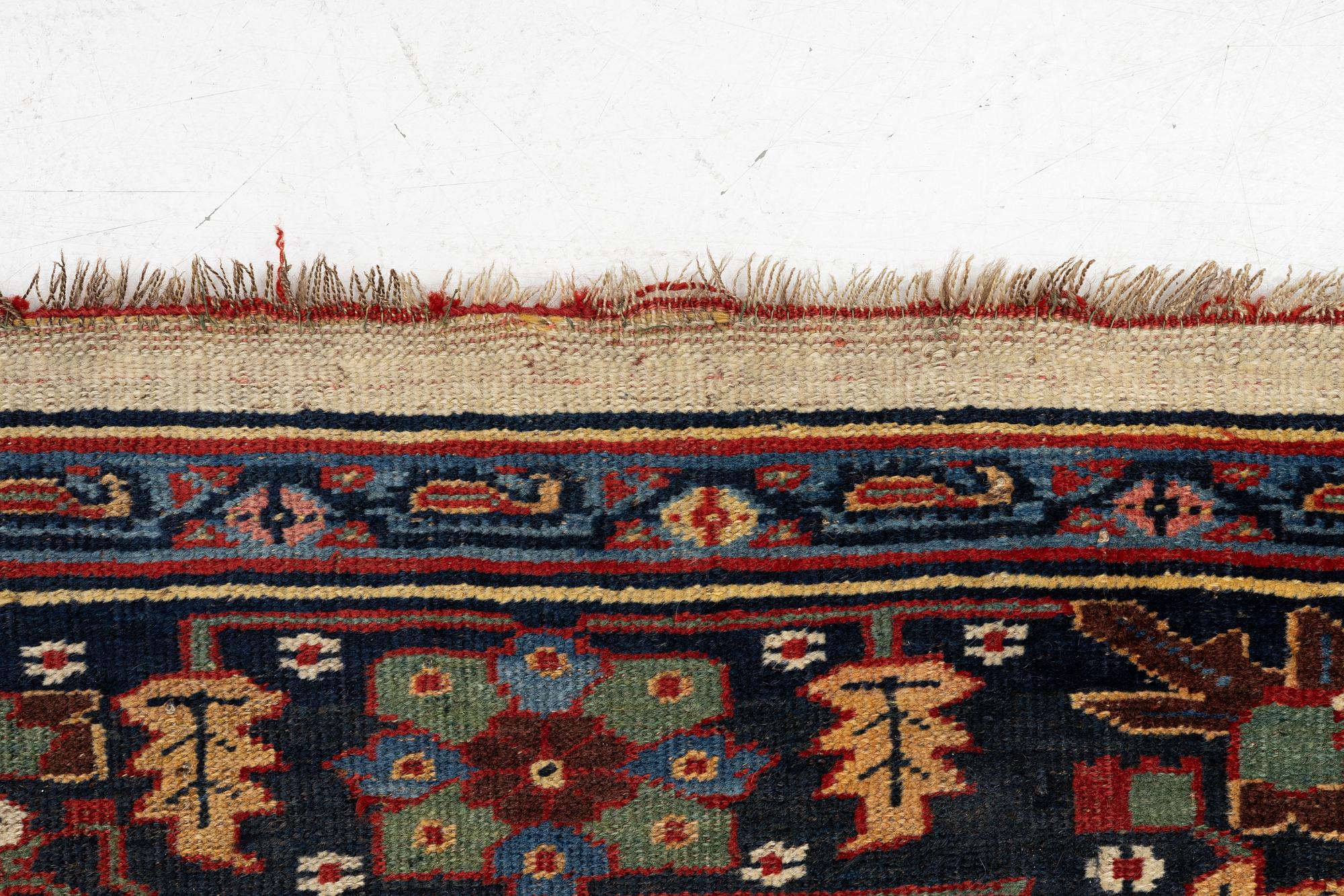 Gallerimatta, antik Bidjar, Västra Persien. 380 x 170 cm.