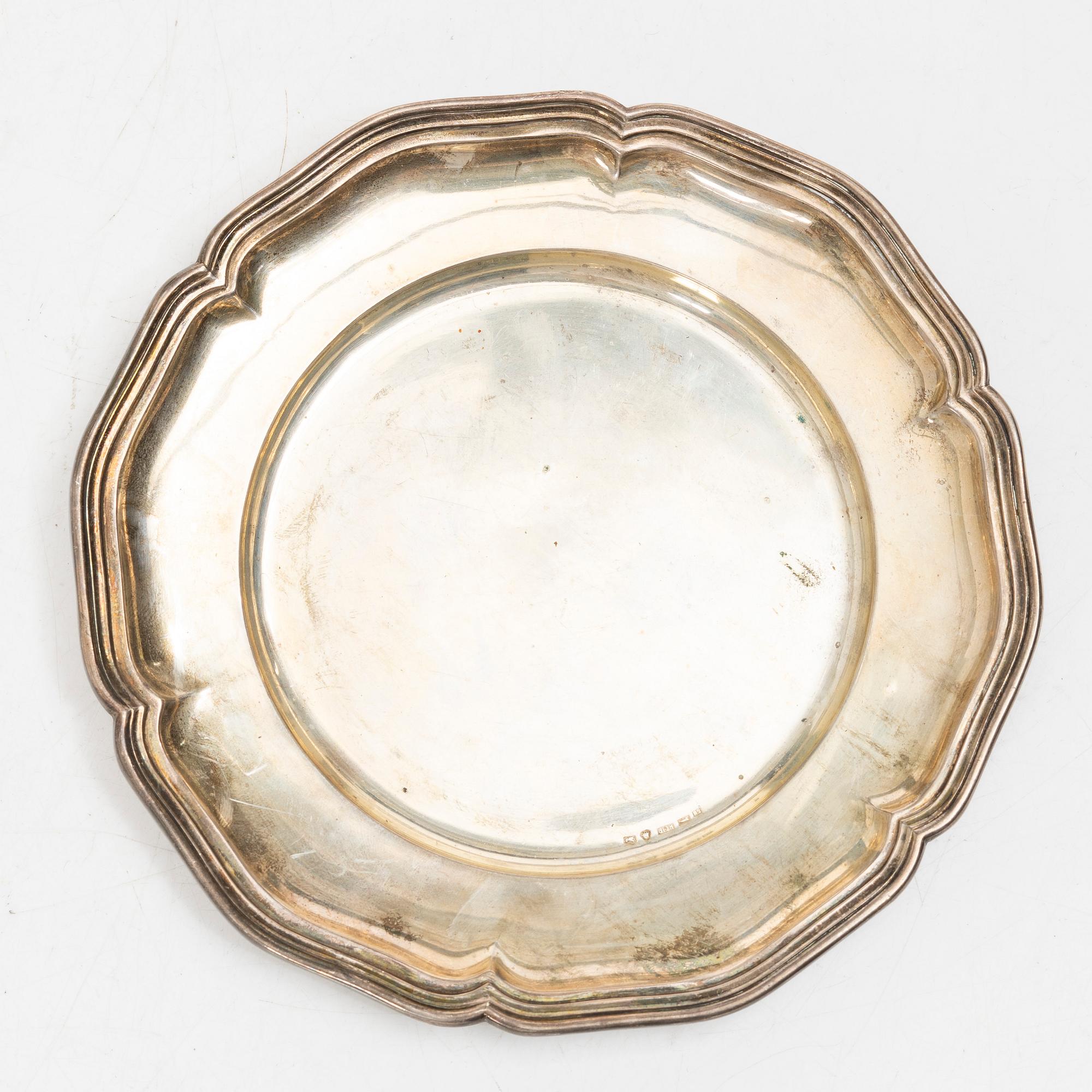 Silver, 4 pieces, including Hugo Grün & Co Oy, Helsinki 1937.
