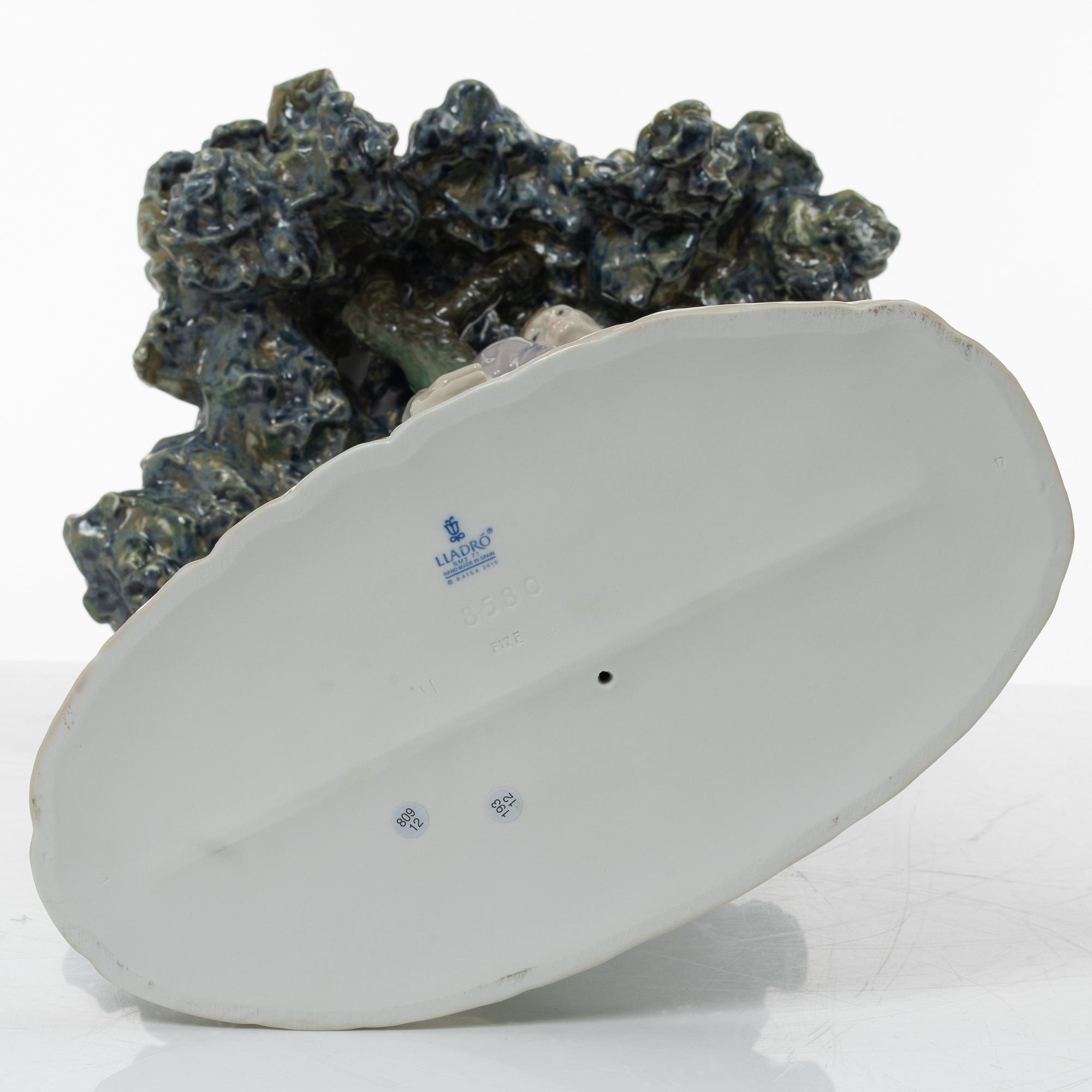 Ernest Massuet, figurine, "The Tree of Love", Lladró, Spain.