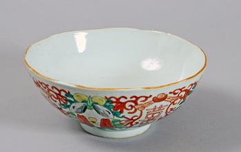 SKÅL, porslin. Kina, 1900-talets början.