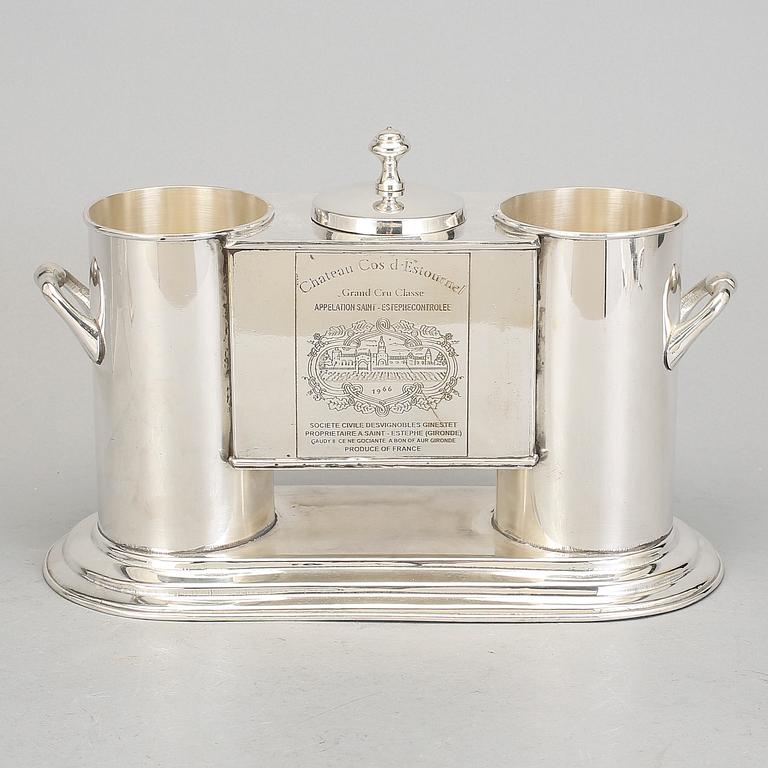 VINKYLARE, vitmetall, 2000-tal.