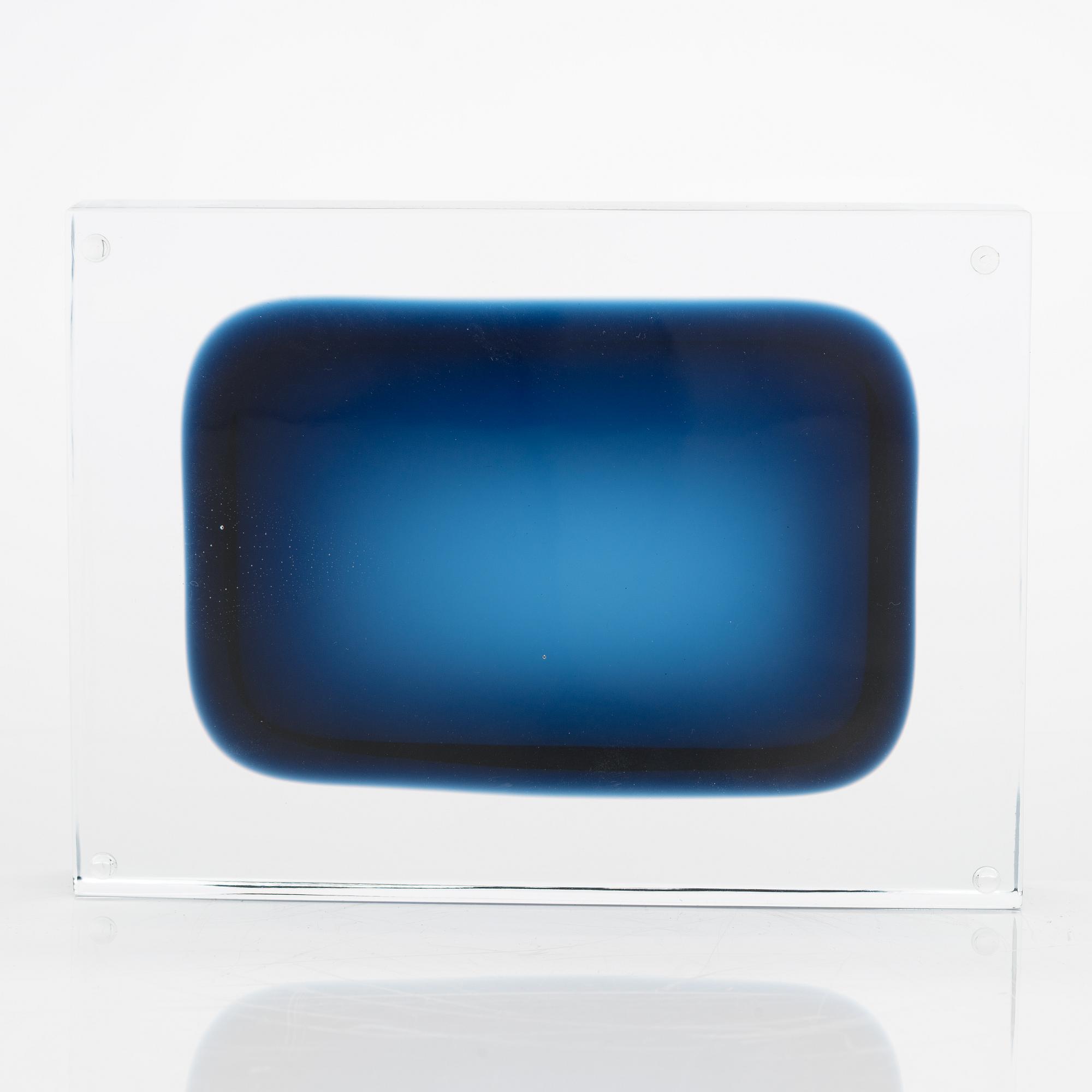 Harri Koskinen, glasskulptur, Pro Arte, "Alue", signerad Harri Koskinen, Iittala 2000 12/30.