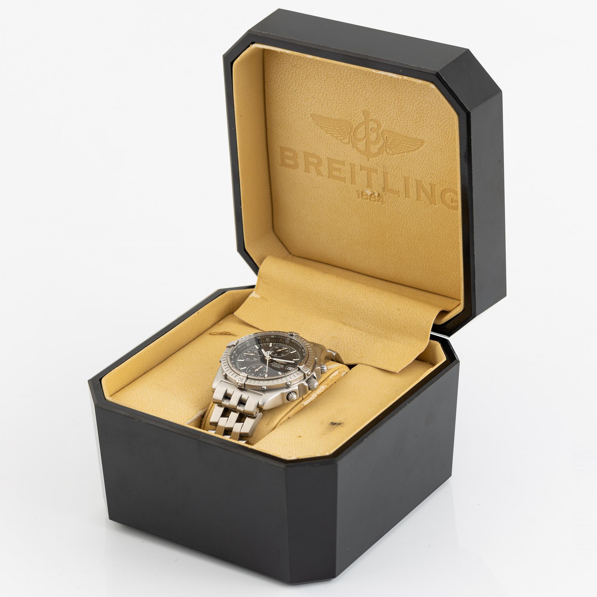 Breitling, Blackbird, "Serie Speciale", chronograph, wristwatch, 39 mm.