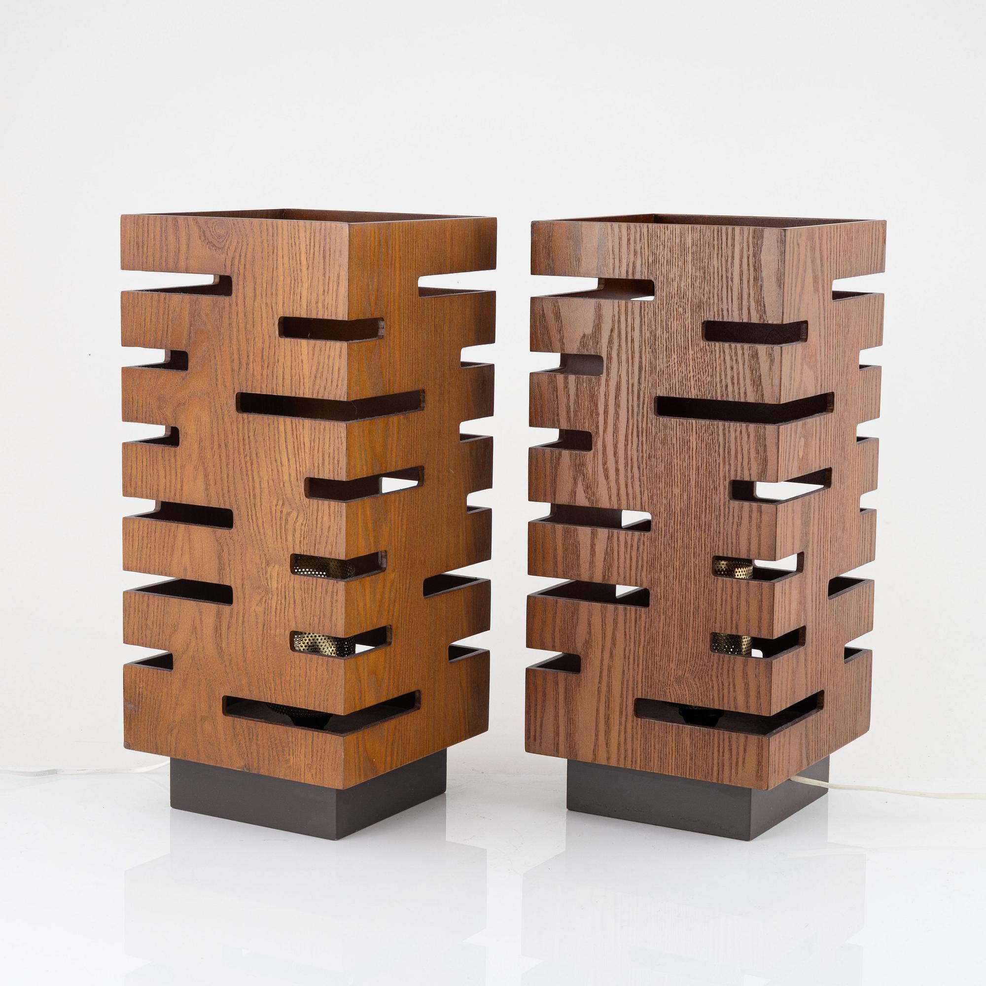 A pair of table lamps, second half of the 20th Century.
