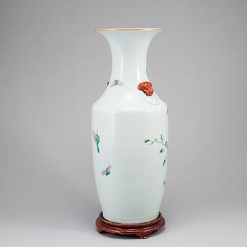 A large Chinese famille rose floor vase, 20th century.