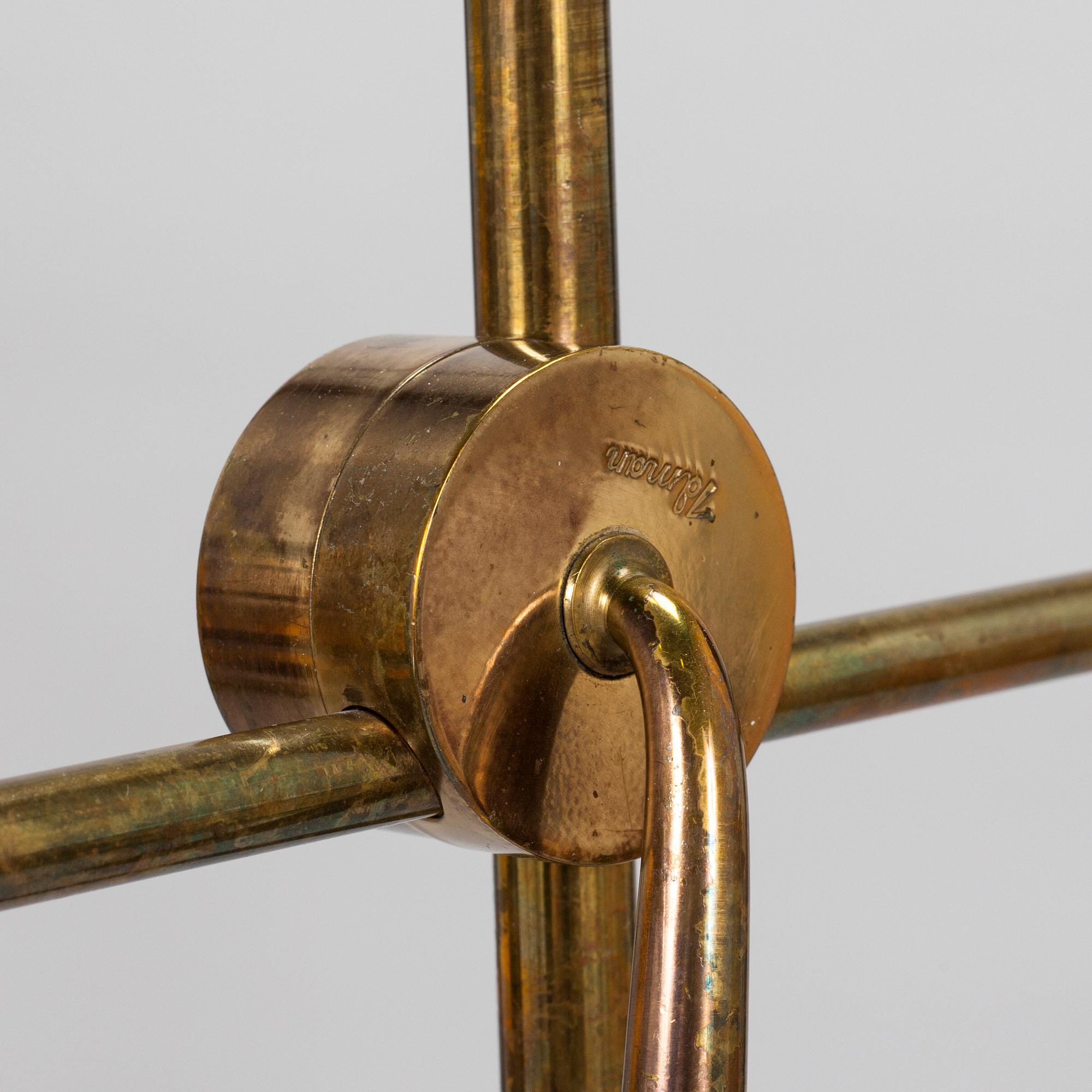Tapio Wirkkala, A mid-20th-century 'K 10-11' floor light for Idman.