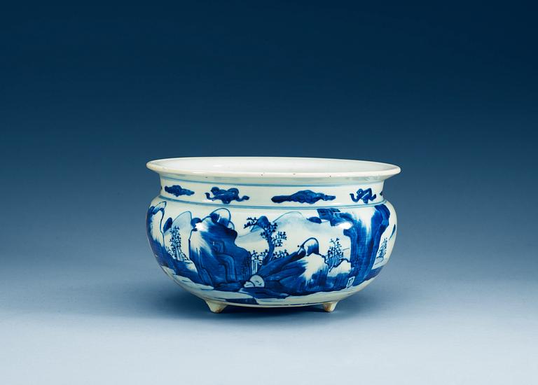 A blue and white tripod censer, Qing dynasty, 18th Century.