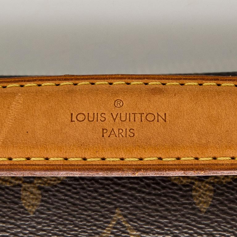 Louis Vuitton, laukku, "Pochette Metis".