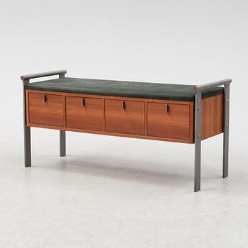 A 'Ladan' contemporary bench by Kerstin Olby.