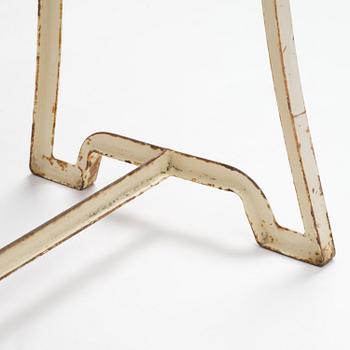 Carl Hörvik, a garden furniture set, a table and four chairs, possibly produced by Thulins vagnfabrik, Skillingaryd, Sweden.