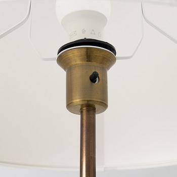 Golvlampor ett par, Nybro Armaturfabrik, 1900-talets andra hälft.