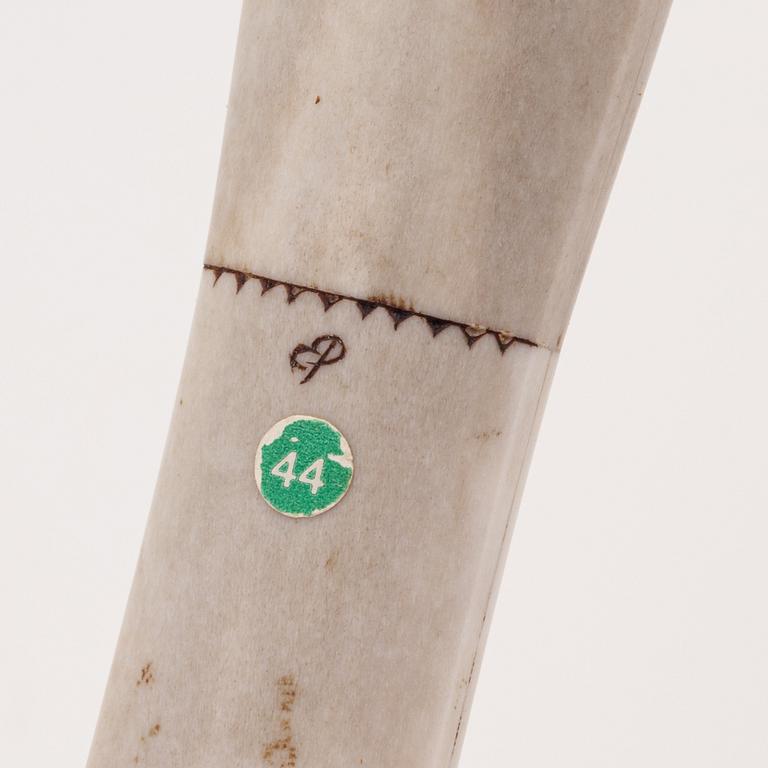 A reindeer horn knife by Esse Poggats, before 1964, signed.
