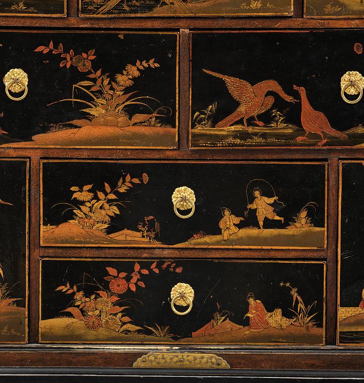 Kabinettskåp, troligen Tyskland, 1700-talets mitt.