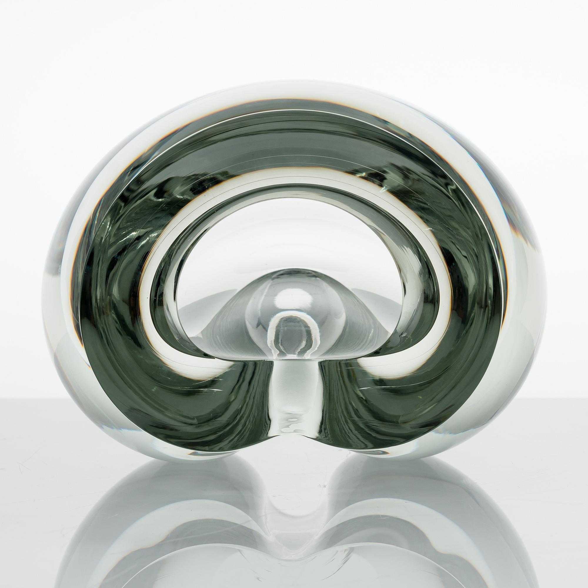 TIMO SARPANEVA, a 'Claritas' glass sculpture signed Timo Sarpaneva Iittala 1991.